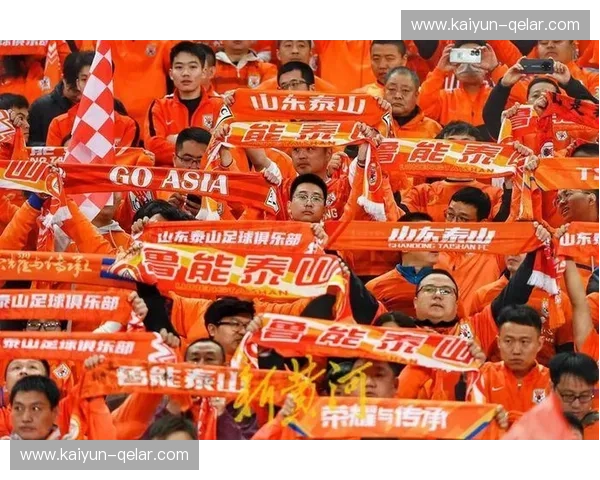 巅峰对决：为何这一段“恒大vs鲁能”视频，依然能让亿万球迷热血沸腾？